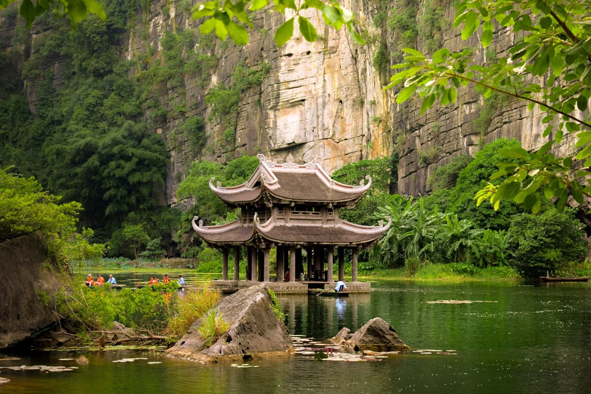 NINH BINH EXCURSION 3 DAYS/2 NIGHTS